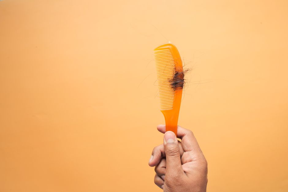 saç dökülmesi tedavisi — Fotoğraf: Towfiqu barbhuiya (Pexels)