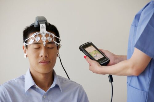 nörolojik rehabilitasyon — Fotoğraf: KOS Chiropractic Integrative Health (Pexels)